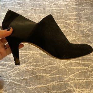 Vince camuto booties
